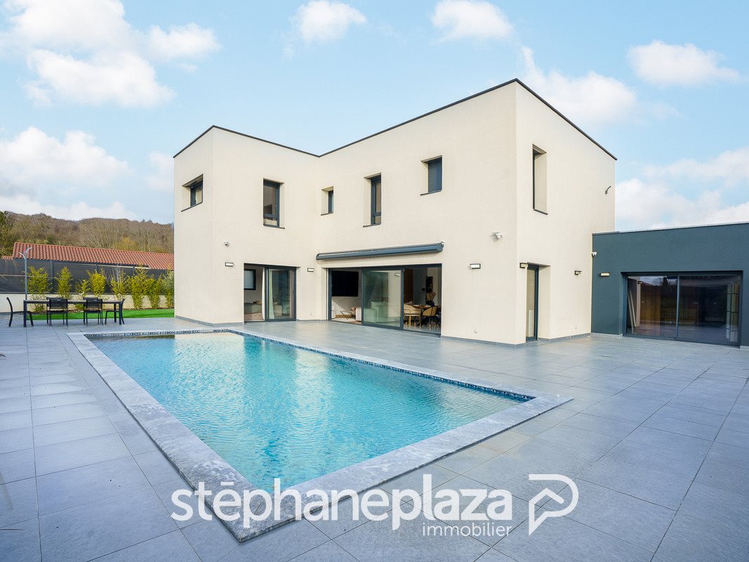 Maison à vendre, 225m², Mâcon