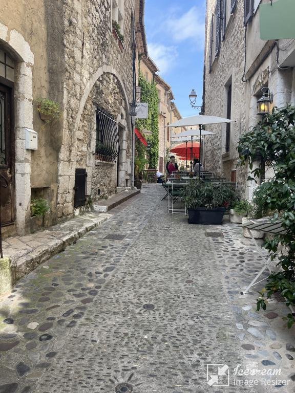 Maison à vendre, 80m², Saint-Paul-de-Vence