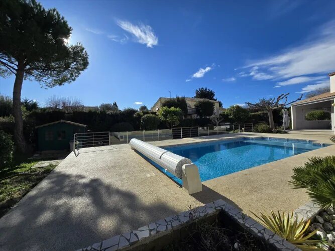 Maison à vendre, 238m², Poussan