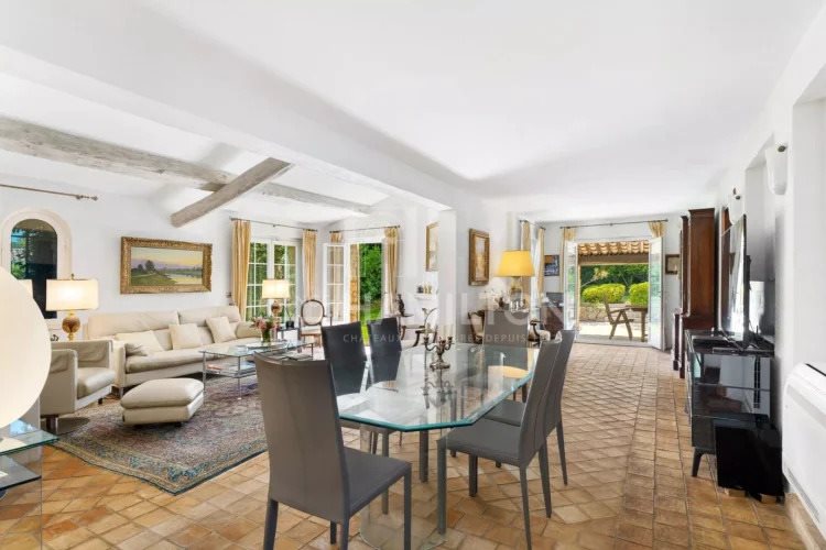 Maison à vendre, 185m², Châteauneuf-Grasse
