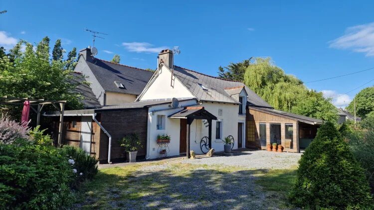 Maison à vendre, 94m², Ménéac