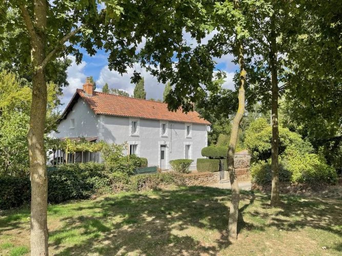 Maison à vendre, 192m², La Ferrière-en-Parthenay