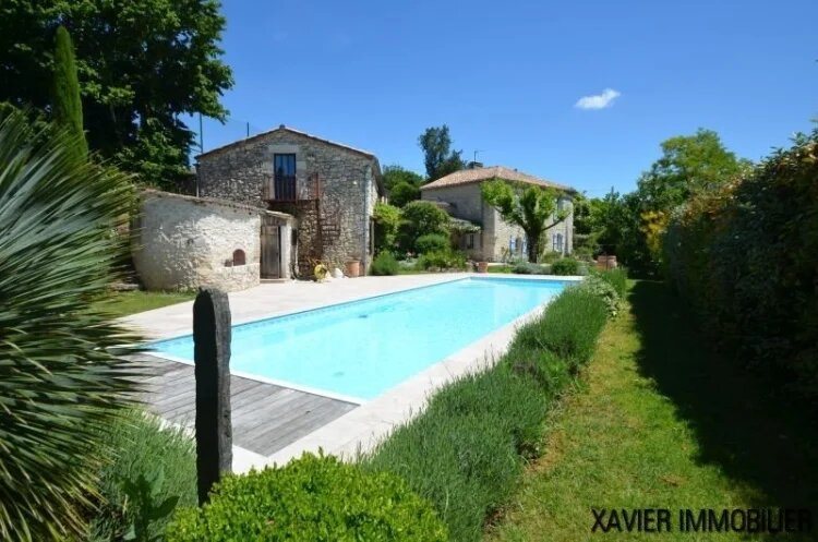 Maison à vendre, 135m², Montaigu-de-Quercy