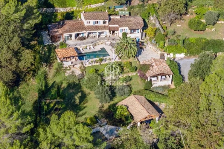 Maison à vendre, 202m², Le Rouret