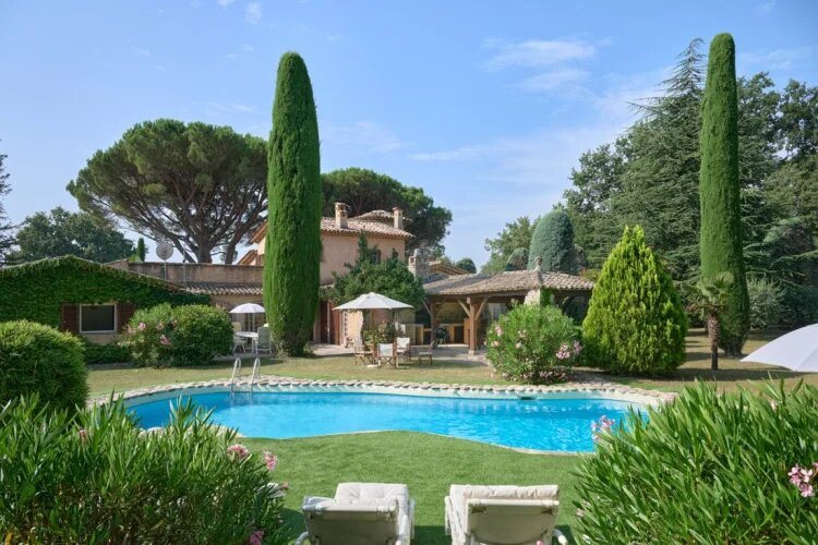 Maison à vendre, 231m², Saint-Vallier-de-Thiey
