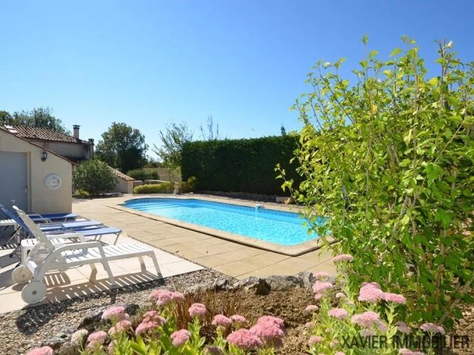 Maison à vendre, 110m², Montaigu-de-Quercy