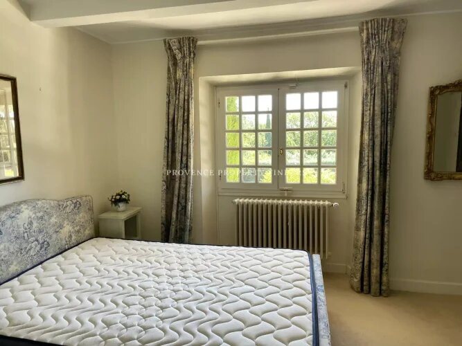 Maison à vendre, 336m², Aups