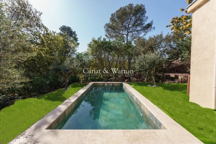 Maison à vendre, 114m², Saint-Raphaël