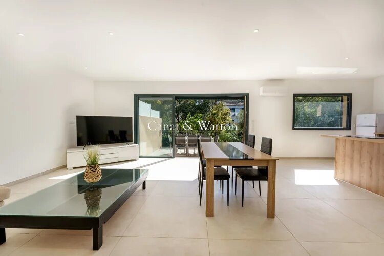 Maison à vendre, 114m², Saint-Raphaël