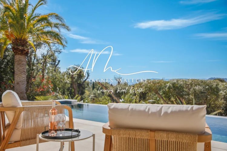 Maison à vendre, 256m², La Croix-Valmer