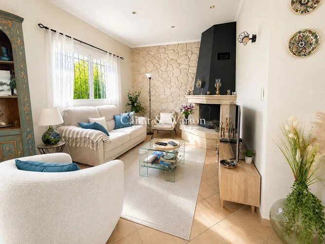 Maison à vendre, 92m², Saint-Raphaël