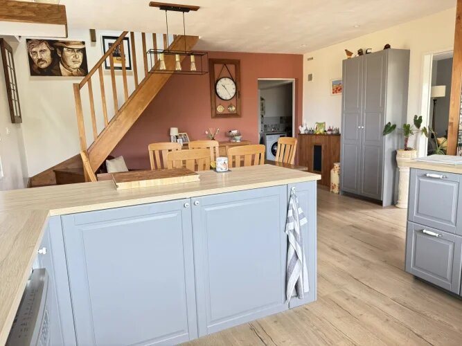 Maison à vendre, 262m², Chalais