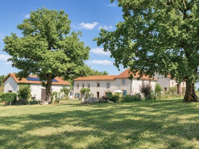 Maison à vendre, 387m², Marcigny