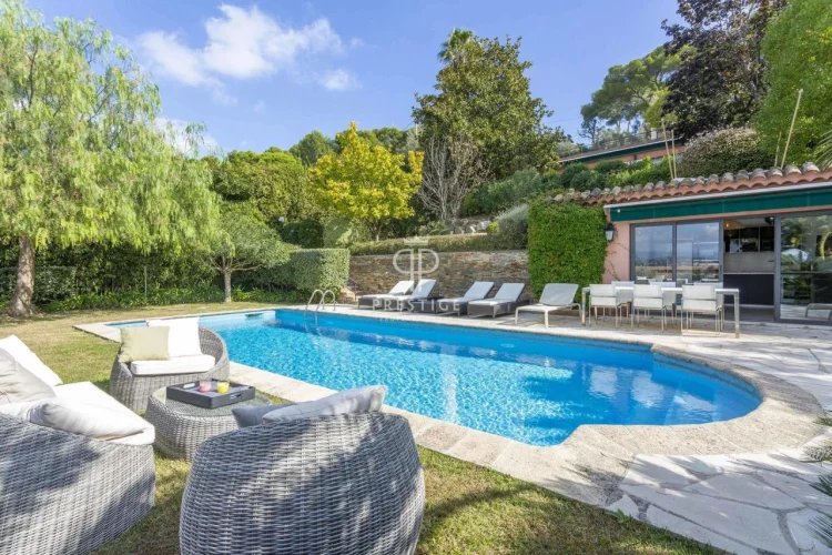 Maison à vendre, 310m², Vallauris
