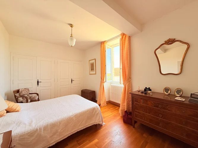 Maison à vendre, 278m², Verteillac