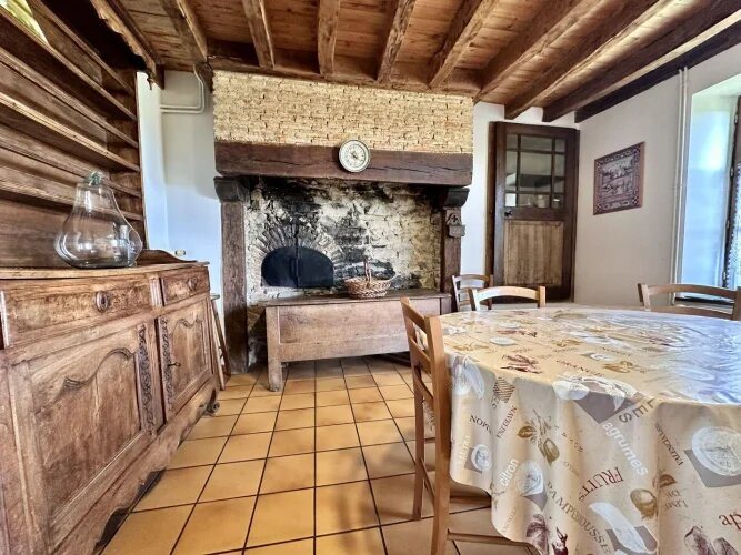 Maison à vendre, 131m², Bétête