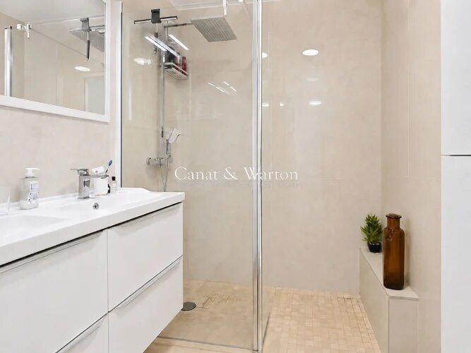 Appartement à vendre, 73m², Saint-Raphaël