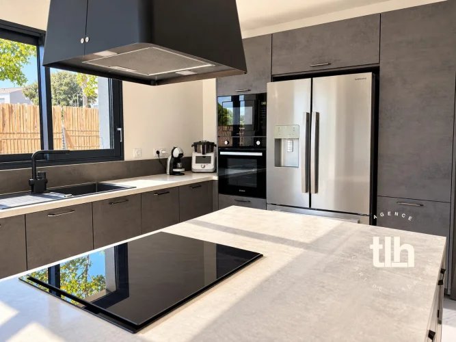 Maison à vendre, 96m², Saint-Brès