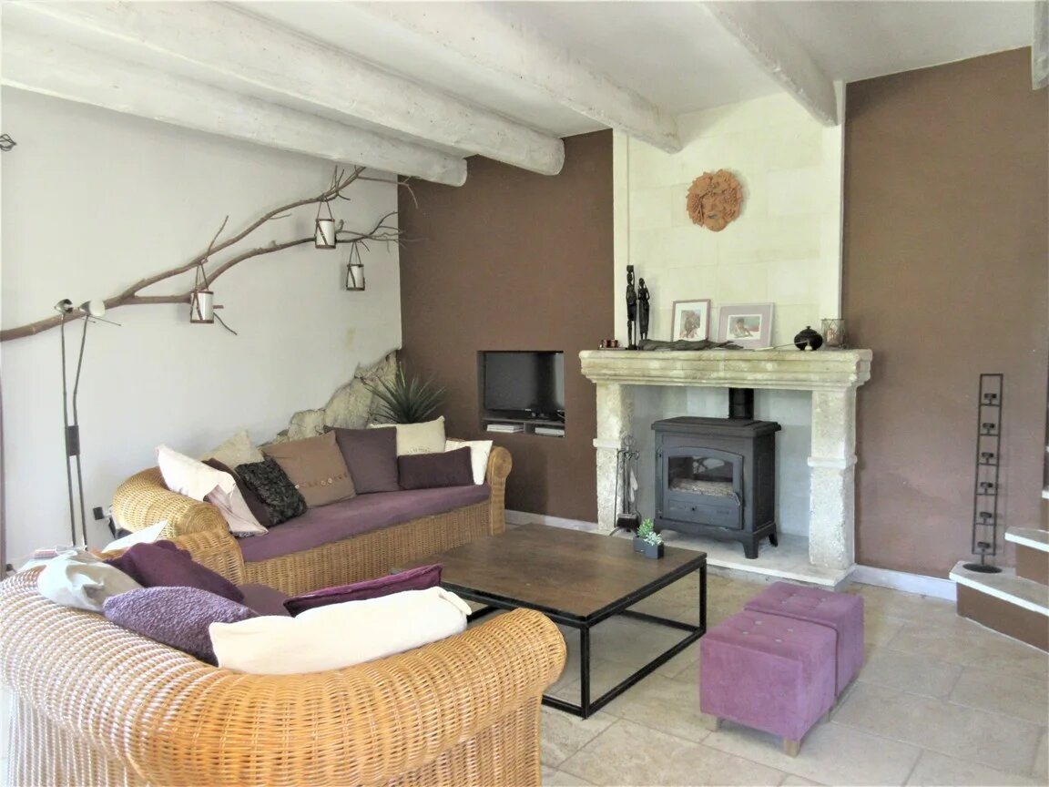 Maison à louer, 167m², Tavel