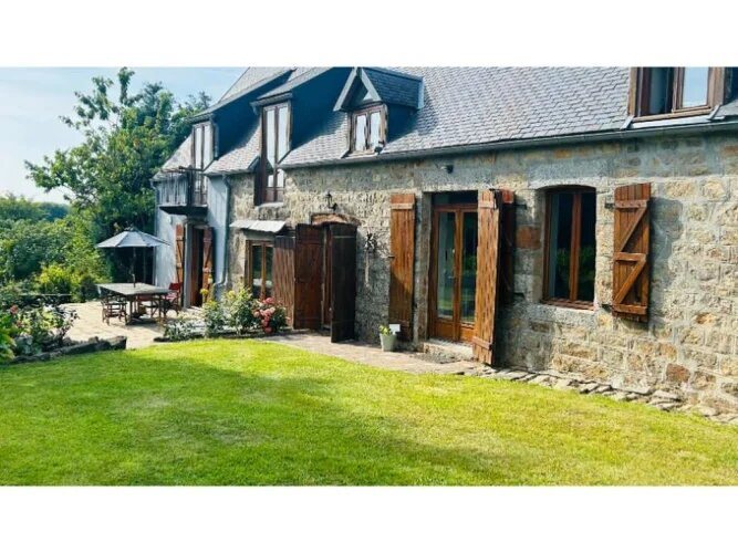 Maison à vendre, 141m², Mortain