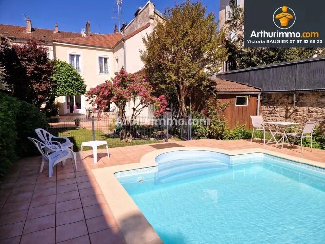 Maison à vendre, 168m², Lons-le-Saunier