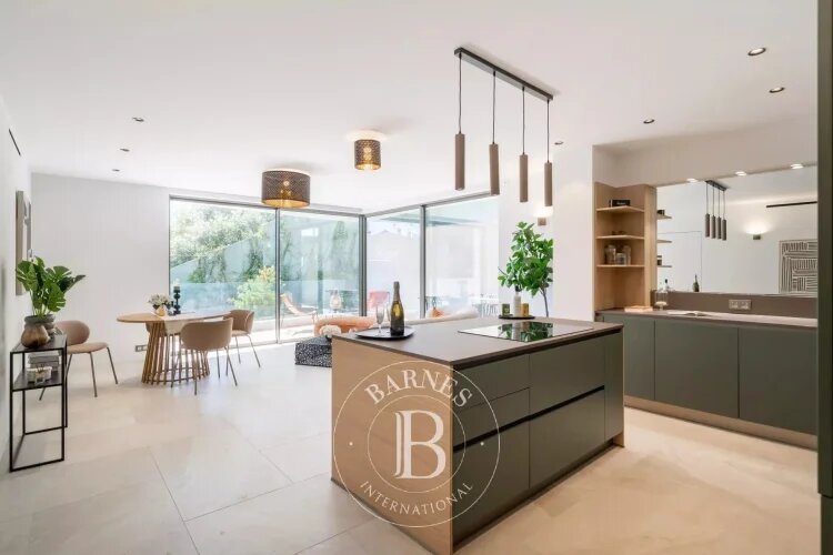 Appartement à vendre, 100m², Mandelieu-la-Napoule
