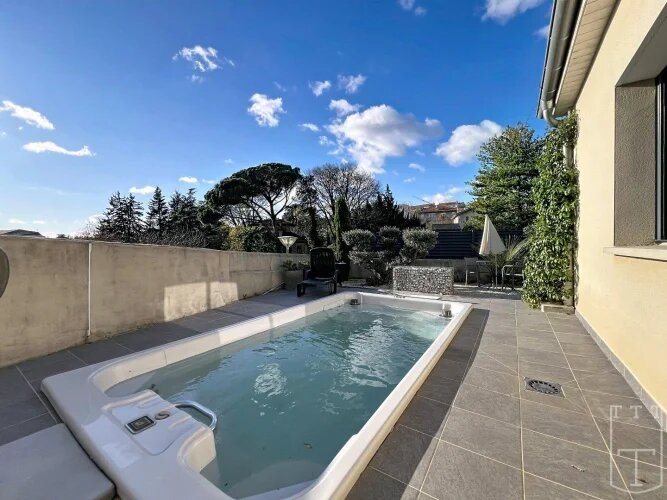 Appartement à vendre, 123m², Aubenas