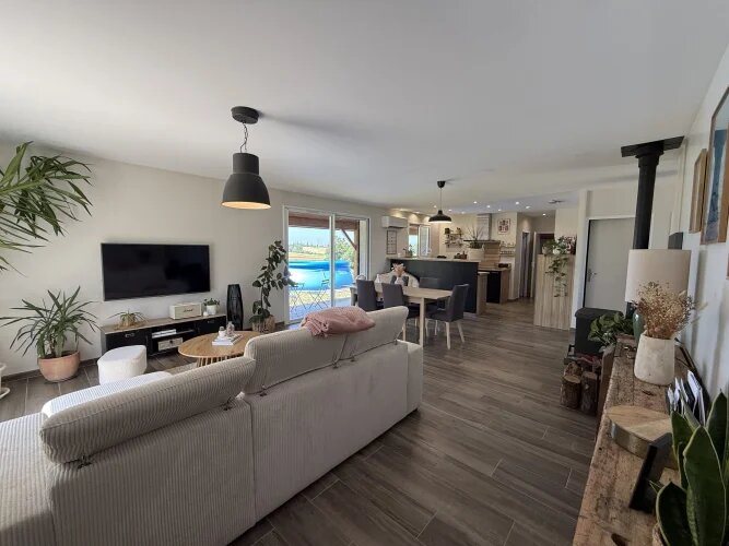 Maison à vendre, 121m², Seissan