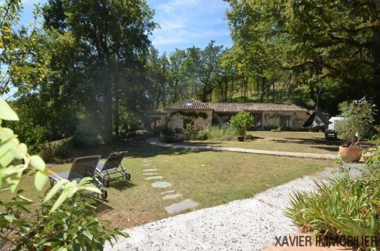 Maison à vendre, 225m², Montaigu-de-Quercy