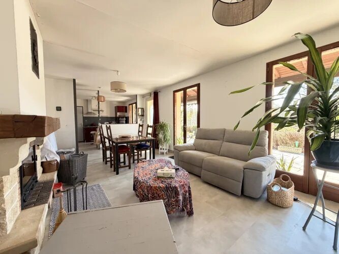 Maison à vendre, 76m², Nanteuil-en-Vallée