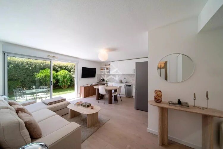 Appartement à vendre, 54m², Valbonne
