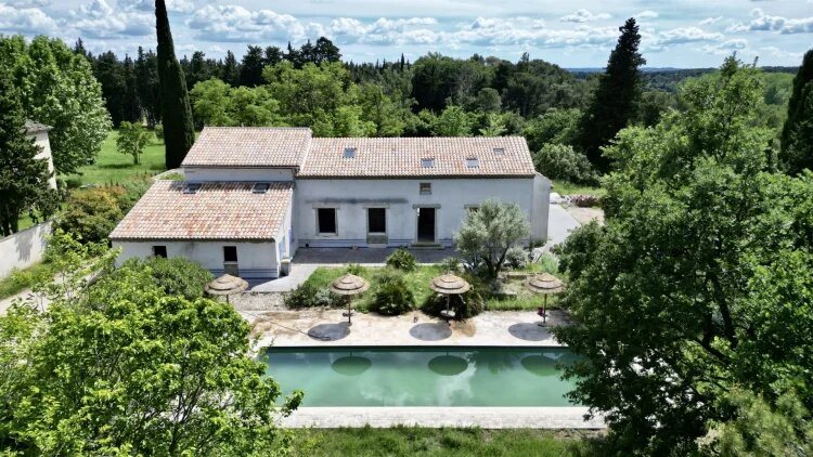 Maison à vendre, 370m², Aubignan