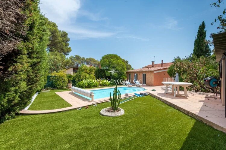 Maison à vendre, 170m², Saint-Raphaël