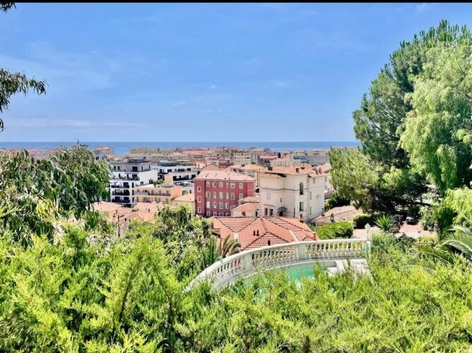 Maison à vendre, 485m², Menton
