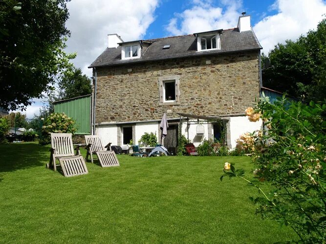 Maison à vendre, 85m², Poullaouen