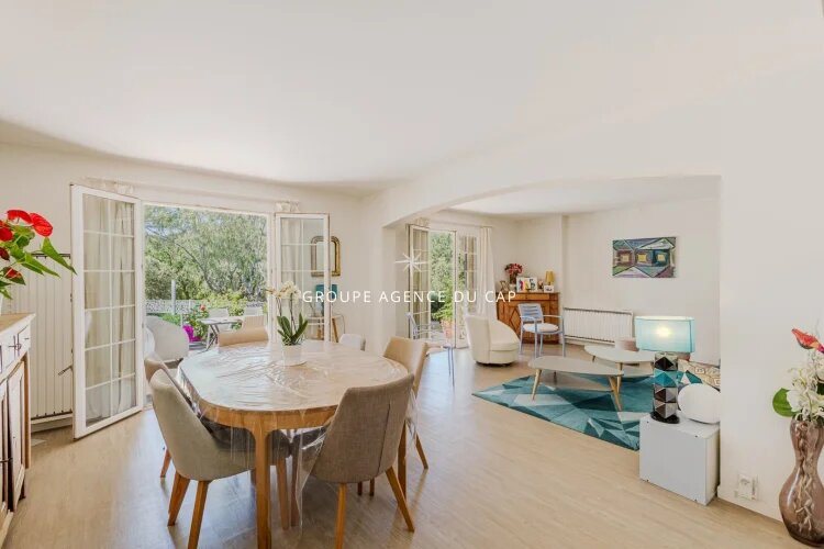 Maison à vendre, 142m², Saint-Raphaël