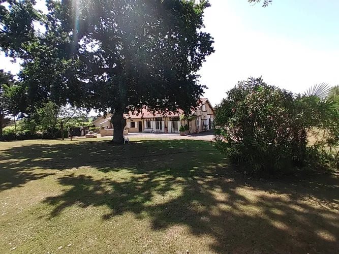 Maison à vendre, 310m², Manciet