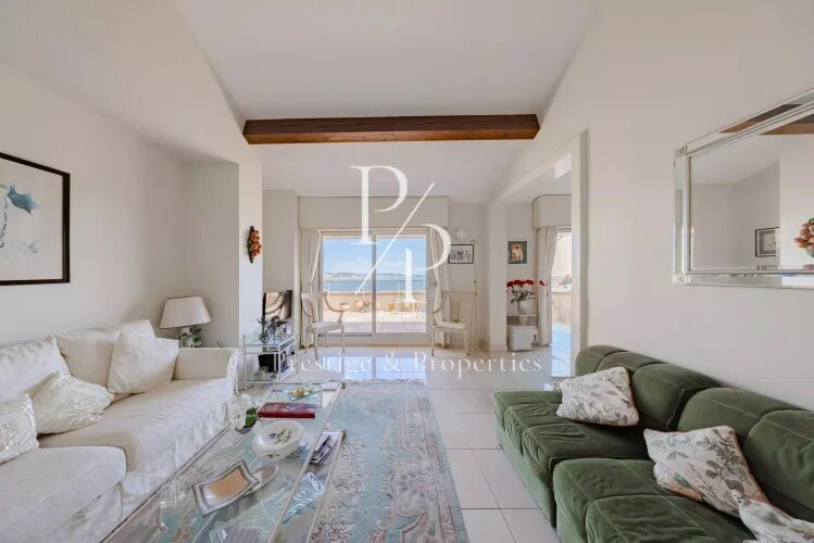 Appartement à vendre, 120m², Saint-Raphaël