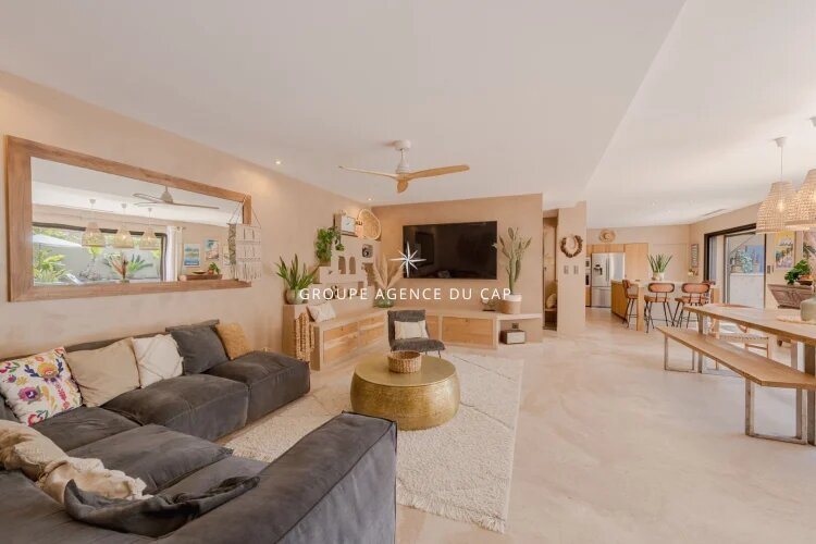 Maison à vendre, 165m², Fréjus