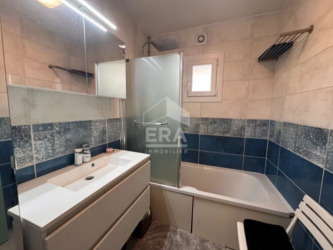 Appartement à vendre, 74m², Laragne-Montéglin