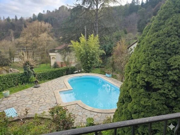 Maison à vendre, 140m², Saint-Etienne-Vallée-Française