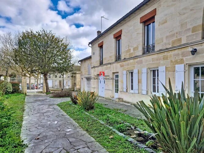 Maison à vendre, 369m², Saint-André-de-Cubzac