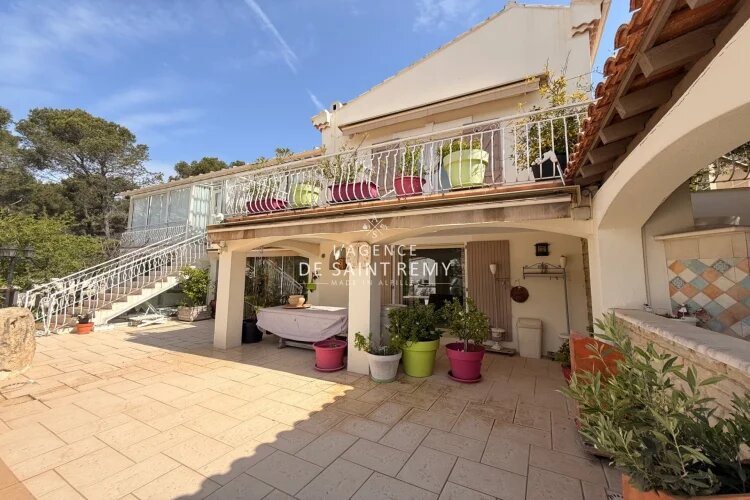 Maison à vendre, 335m², Lamanon