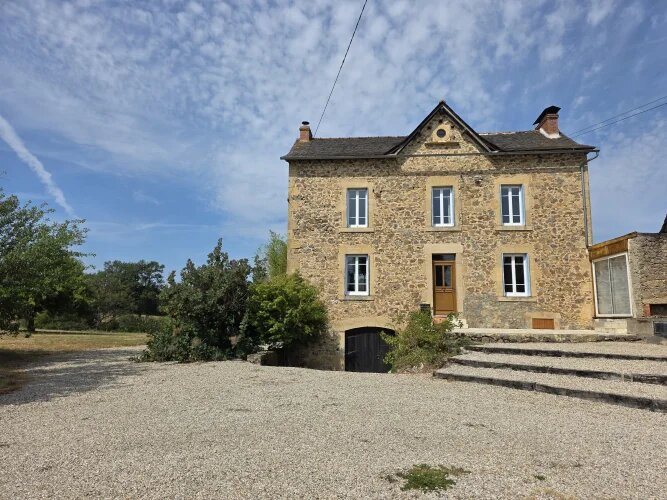 Maison à vendre, 1162m², Montbazens