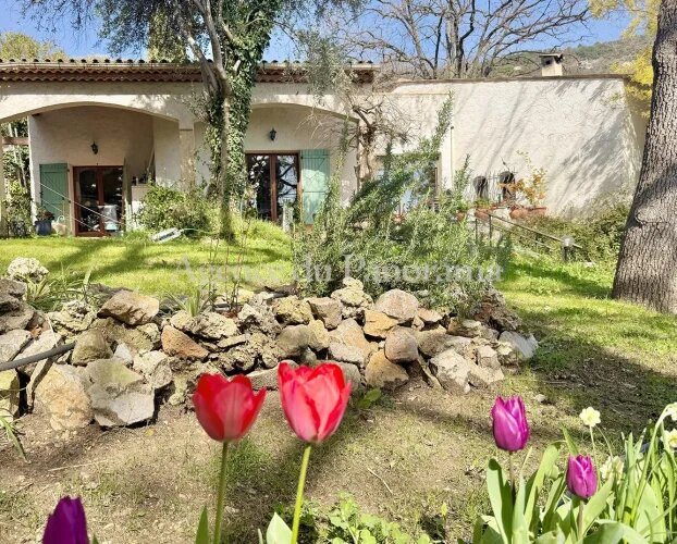 Maison à vendre, 180m², Spéracèdes