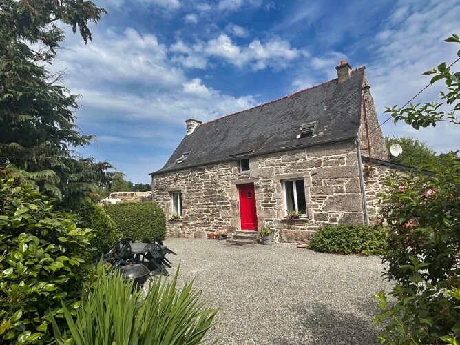 Maison à vendre, 150m², Rostrenen