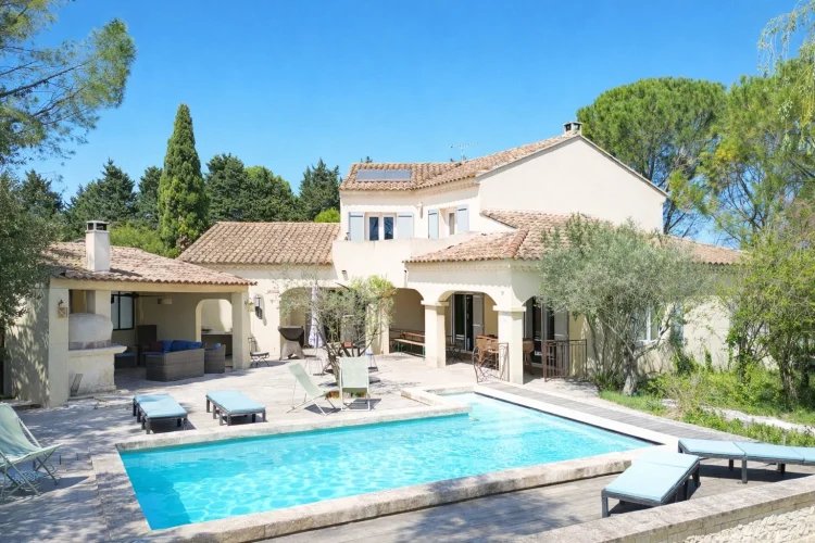 Maison à vendre, 220m², Althen-des-Paluds