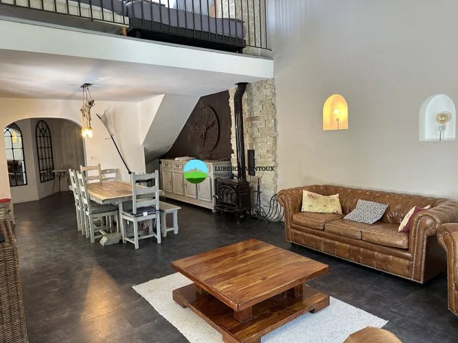 Maison à vendre, 220m², Althen-des-Paluds