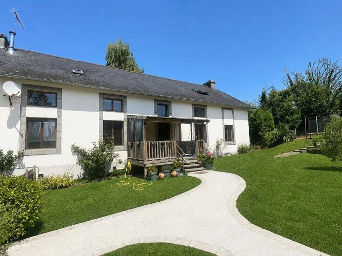Maison à vendre, 240m², Pleyben