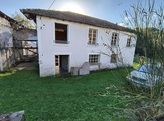 Maison à vendre, 4m², Saint-Sulpice-Laurière